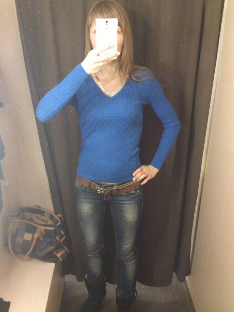 Cute slim Russian posing and selfie nudes