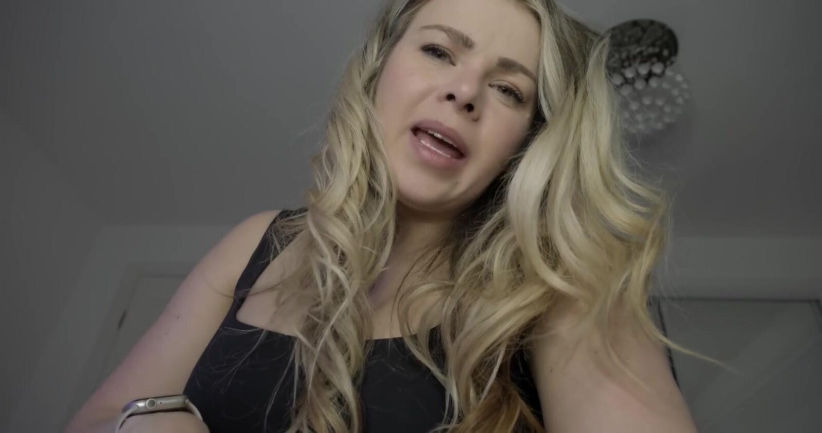 Scottish Murmurs AsMR bringt Sie ins Bett