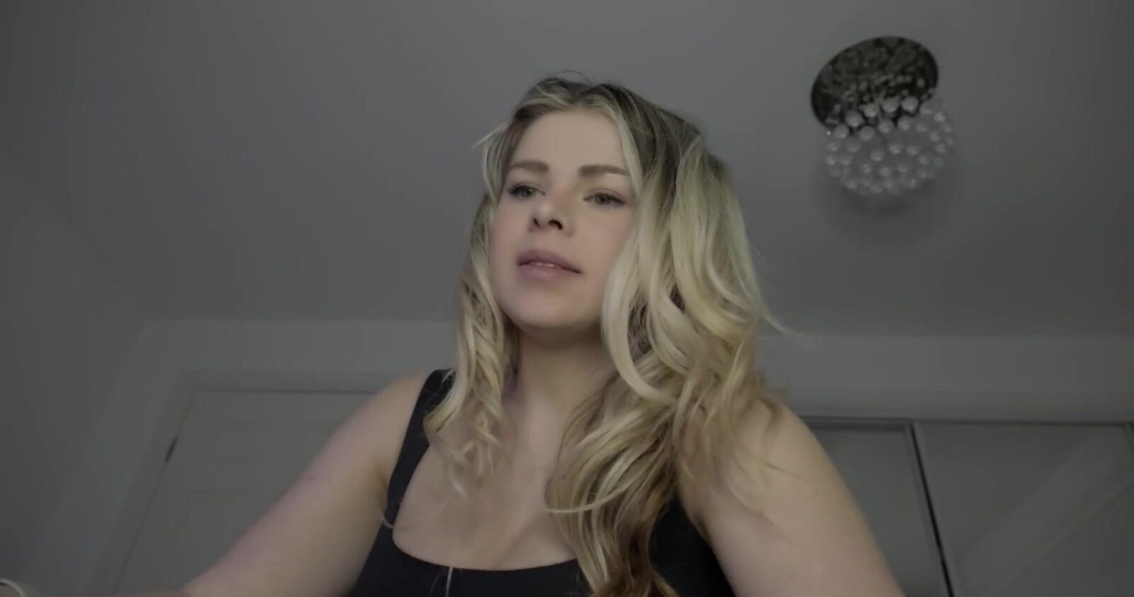 Scottish Murmurs AsMR bringt Sie ins Bett
