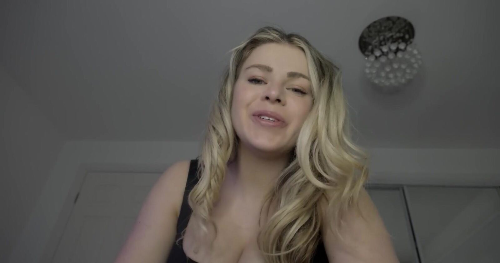 Scottish Murmurs AsMR bringt Sie ins Bett