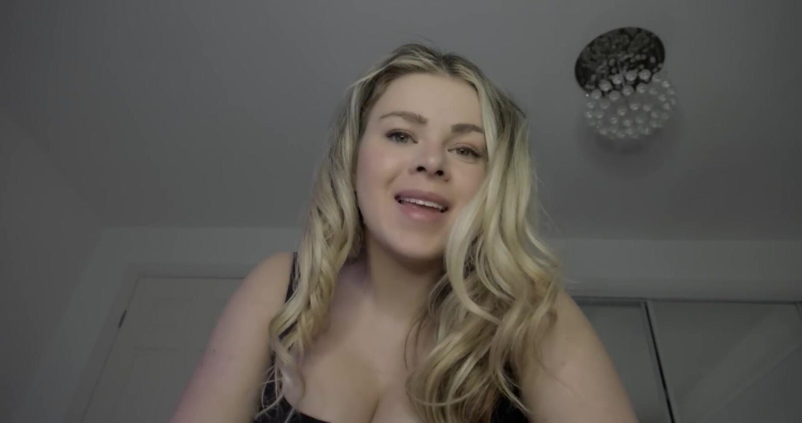 Scottish Murmurs AsMR bringt Sie ins Bett