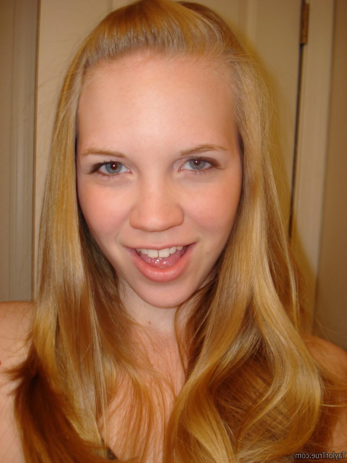 TaylorTrue TAYLOR Cute candids