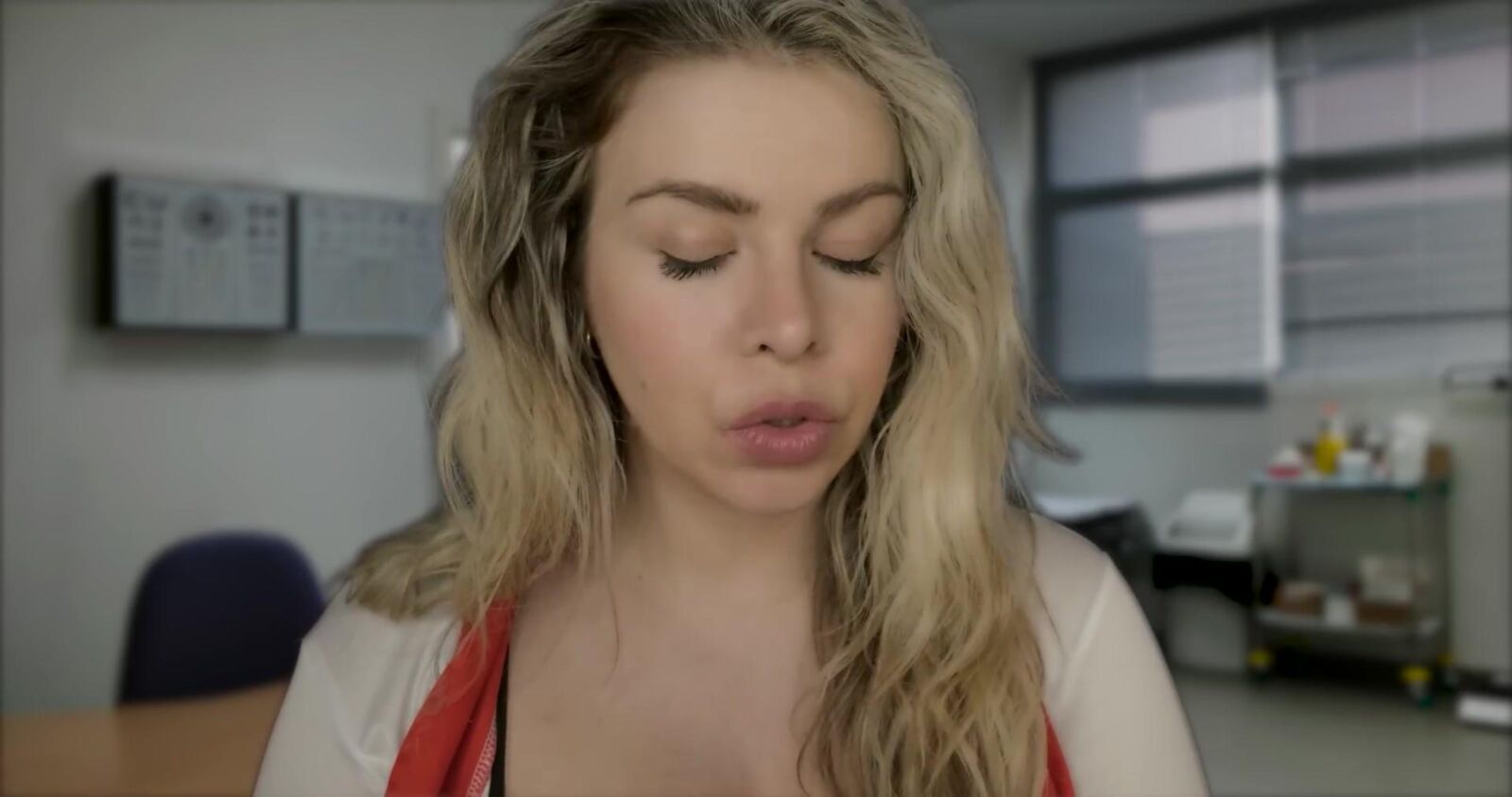 Шотландские бормоты ASMR Медсестра Полное медицинское обследование