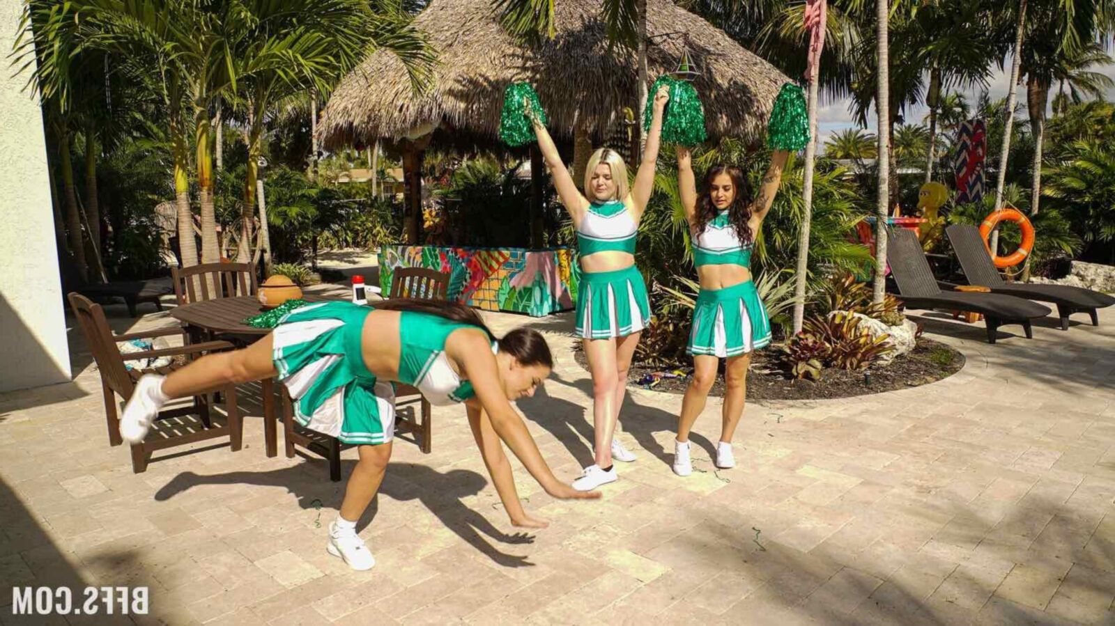 BFFS SOFIE REYEZ Cheerleaders have all the fun