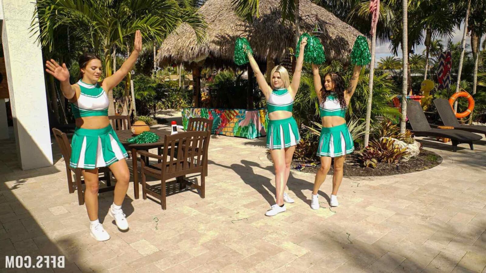 BFFS SOFIE REYEZ Cheerleaders have all the fun
