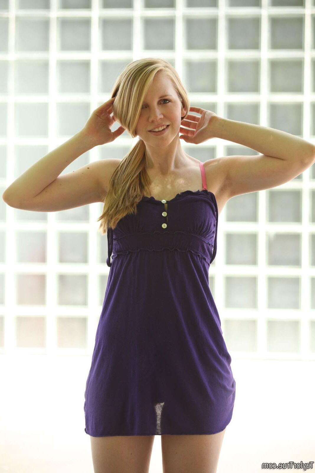 Taylortrue Taylor Naughty afuera