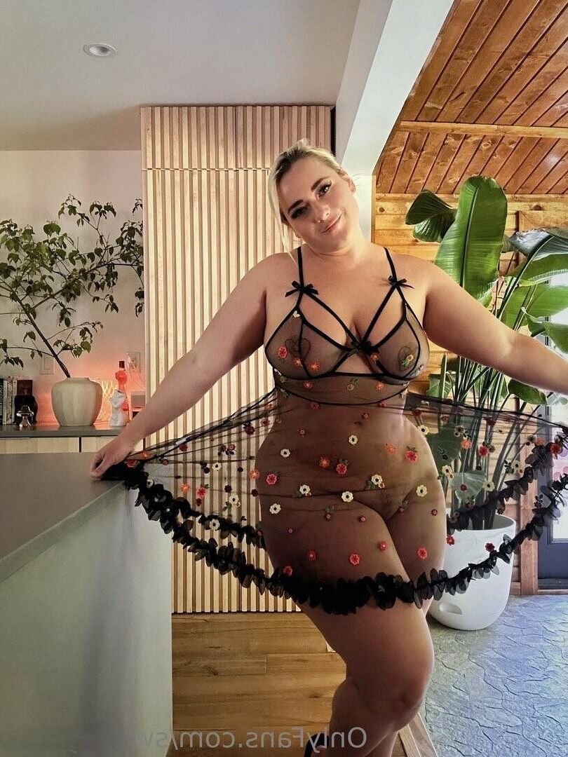 Margs Big Ass Big Boobs Beauty Blonde Milf Mixed Hot Shots