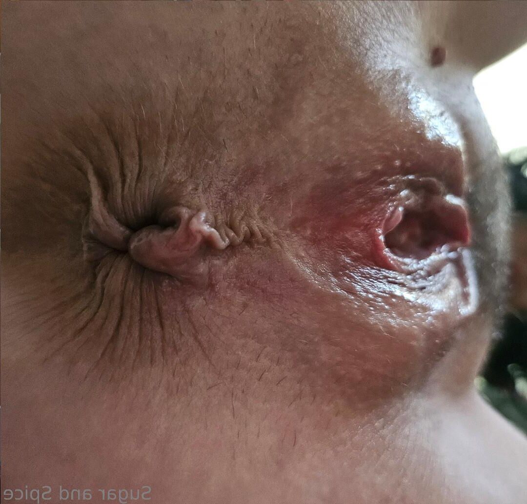 Tits flasques Petit sucre baise