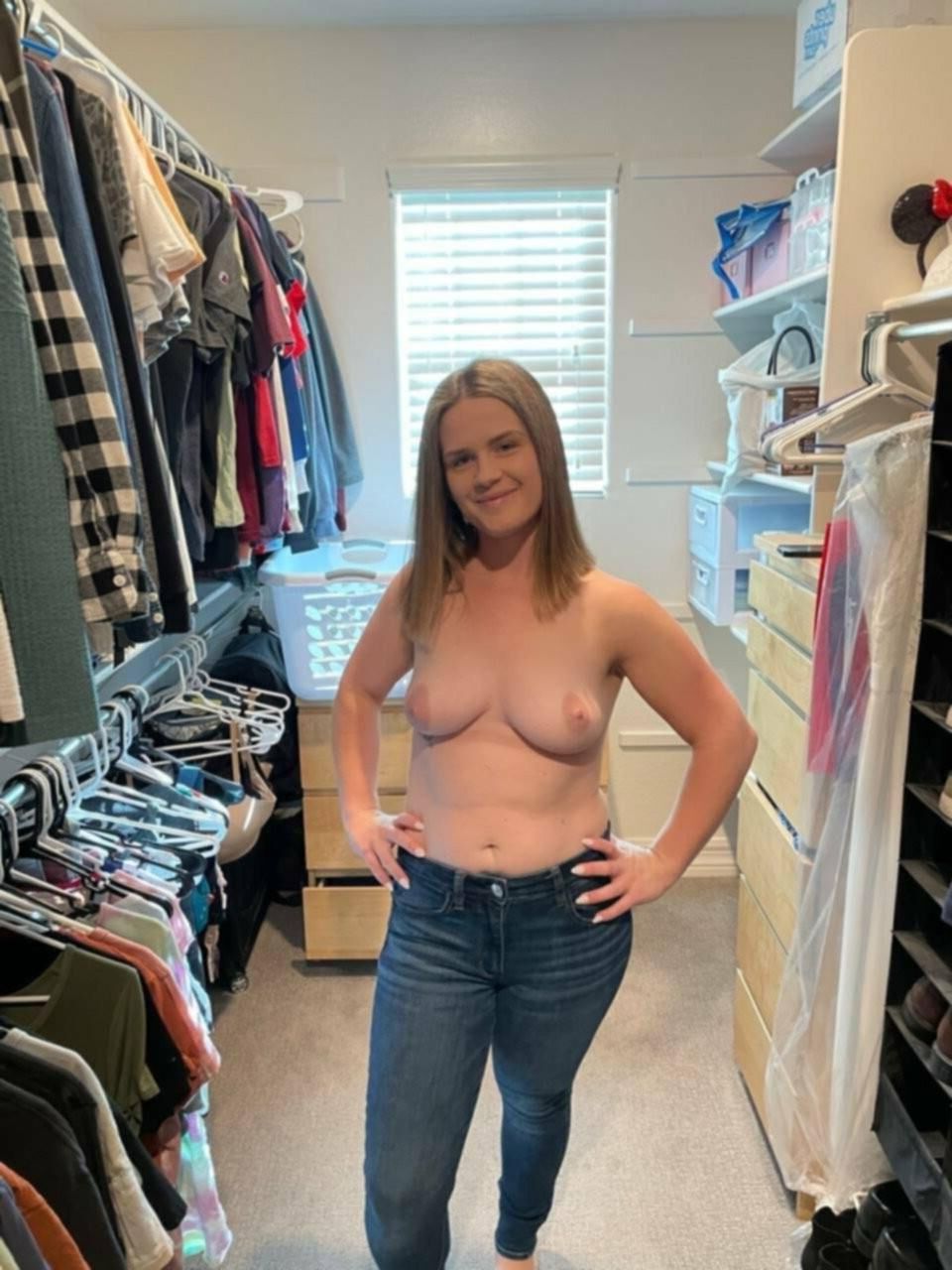 Épouses et milfs nus amateurs