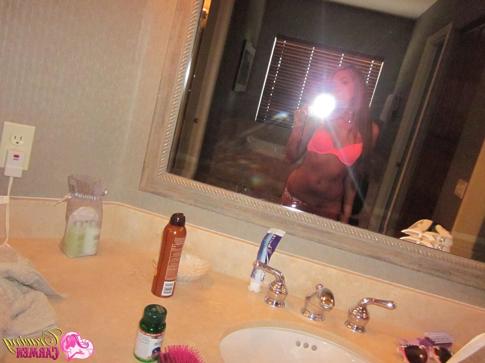CravingCarmen Carmen Pink Leopard Candids