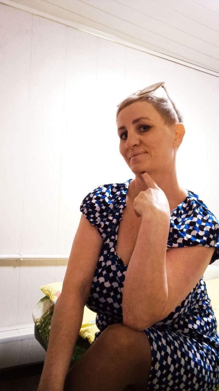 Busty Mature Valentina de Omsk en Russie