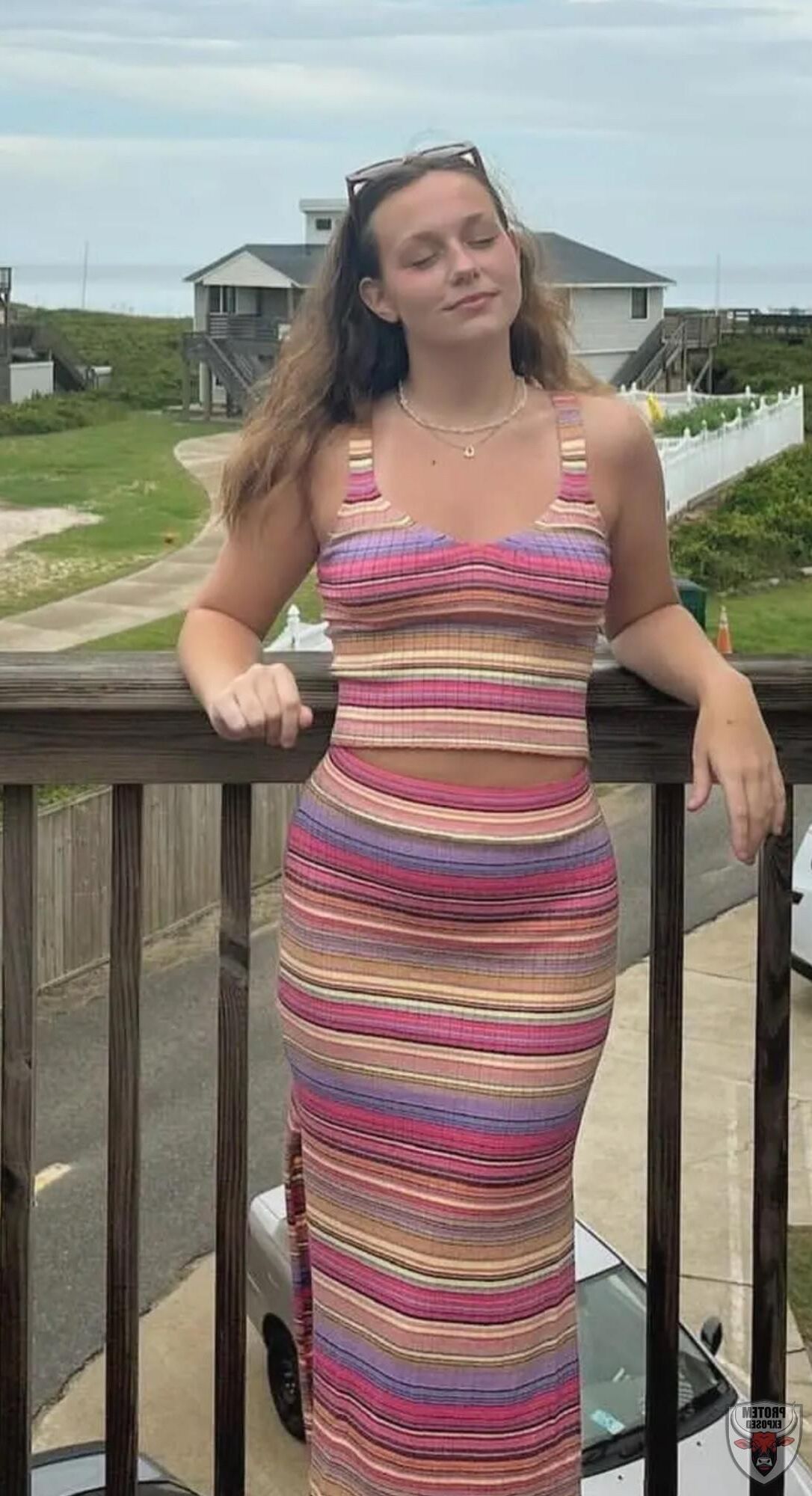 Webslut Olivia Exposed