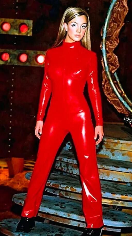 Britney Spears Love por couro apertado/PVC