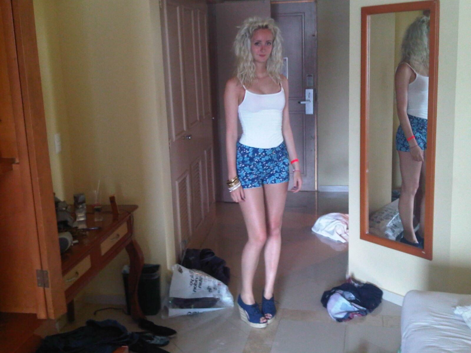Chloe b manc whore