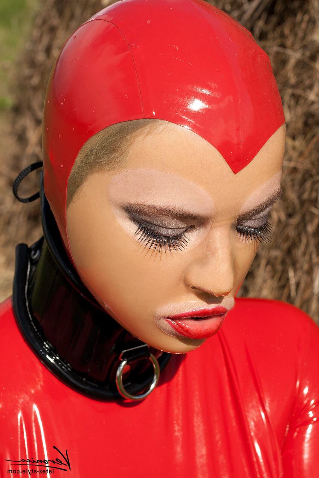 Latex Veronica