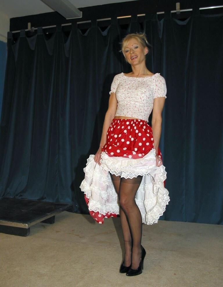 Stéphanie Cancan Girl
