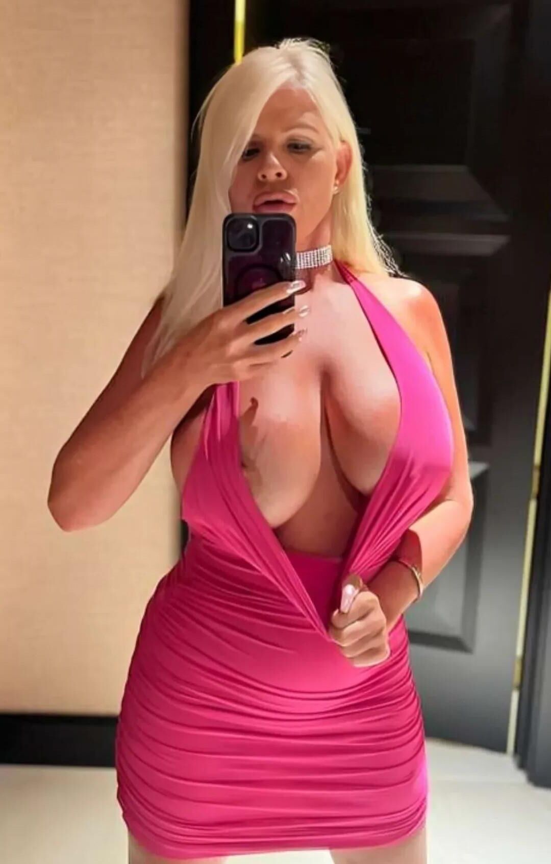 Romanian big tits cougar Nataly ...NO LIMITS COMMENTS