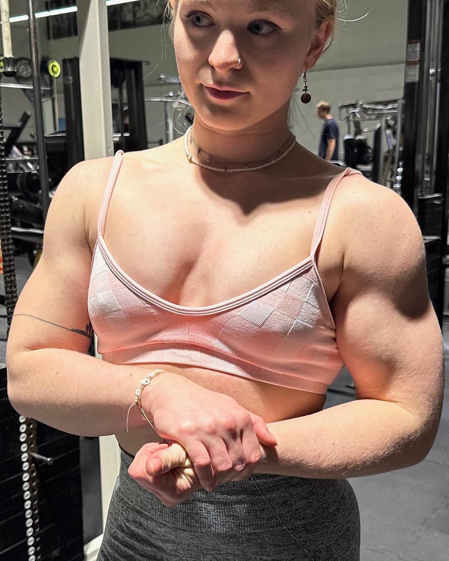 Eva b