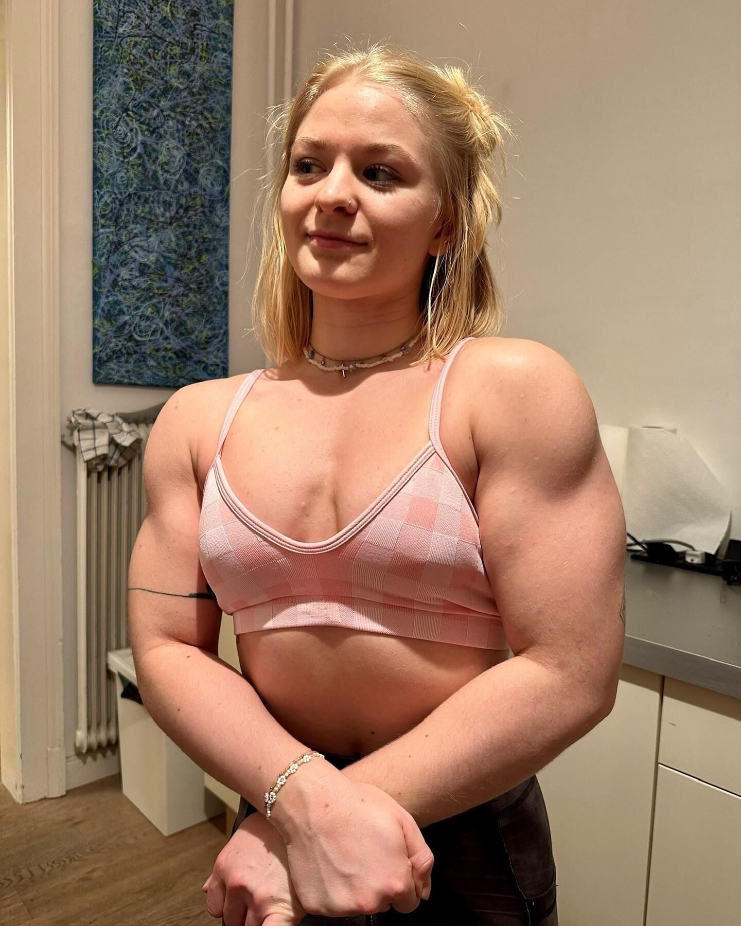 Eva b