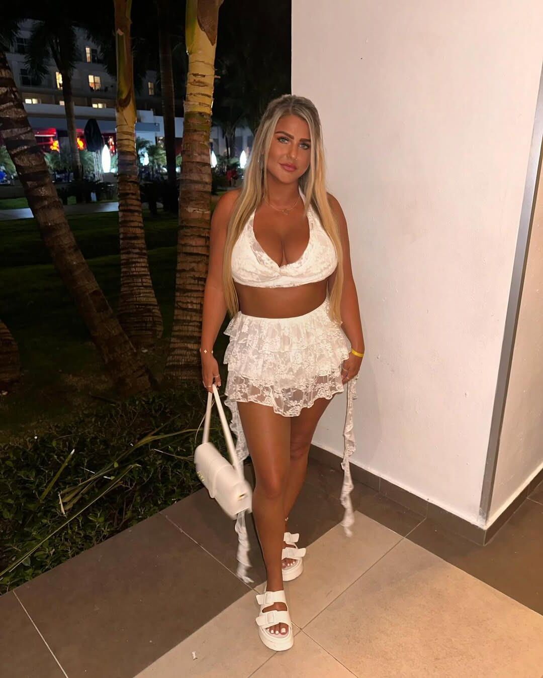 Talia UK Chav